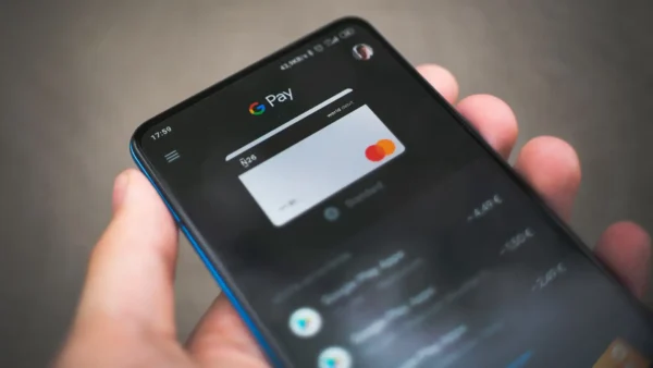 Mobile Payment Methods: How They Work, Popular Options, and Pros & Cons