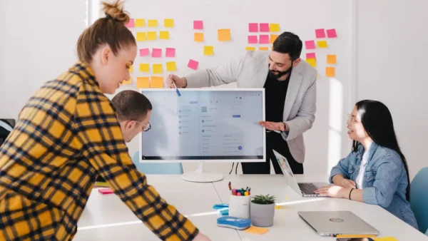 From Startup to Success: Key Steps to Launch and Grow a Sustainable Online Business